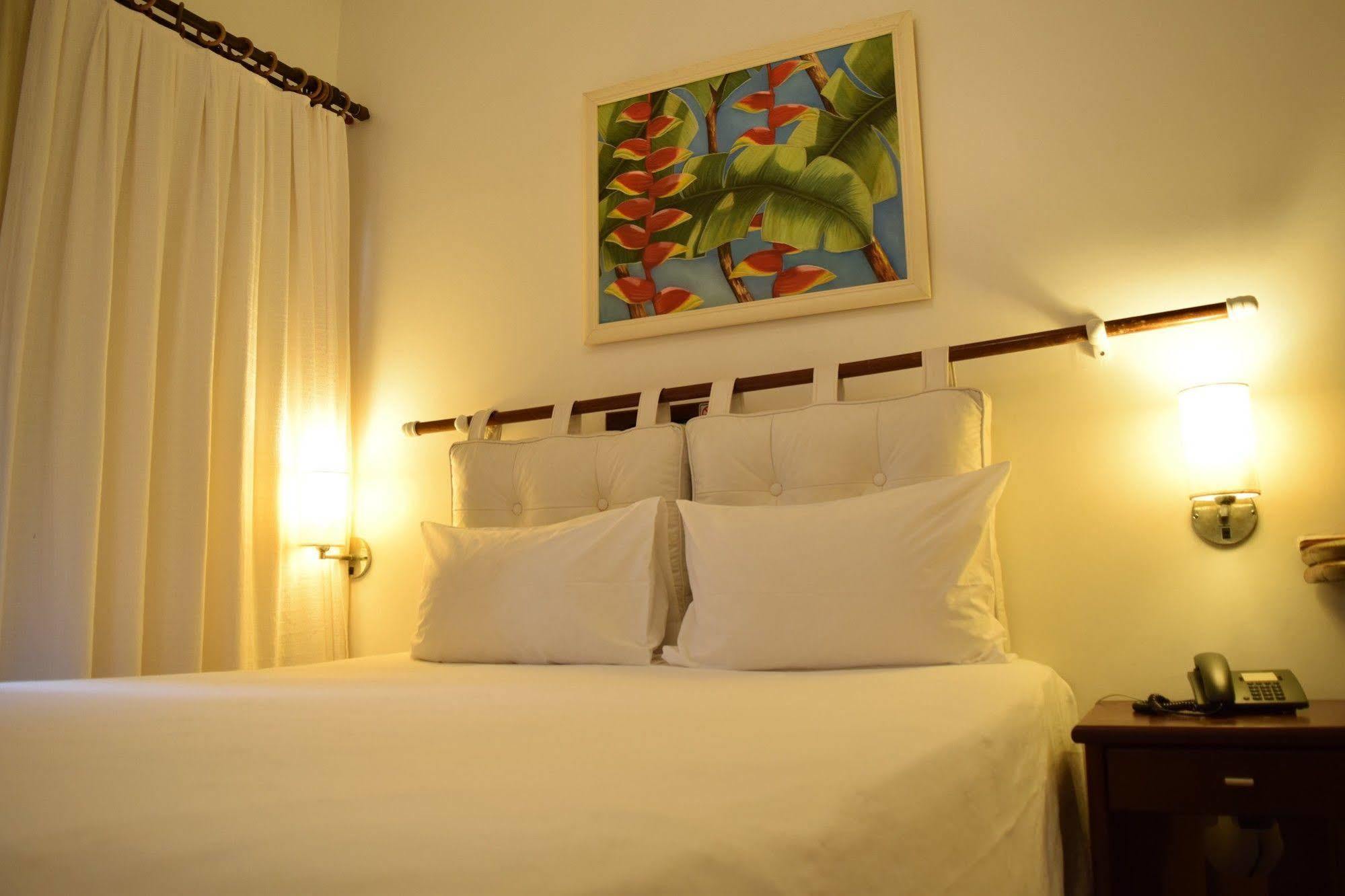 Hotel Pousada Encanto De Itapoan Salvador Exteriör bild